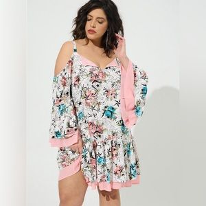 Torrid Betsey Johnson Size 3 Bell Sleeves Dress